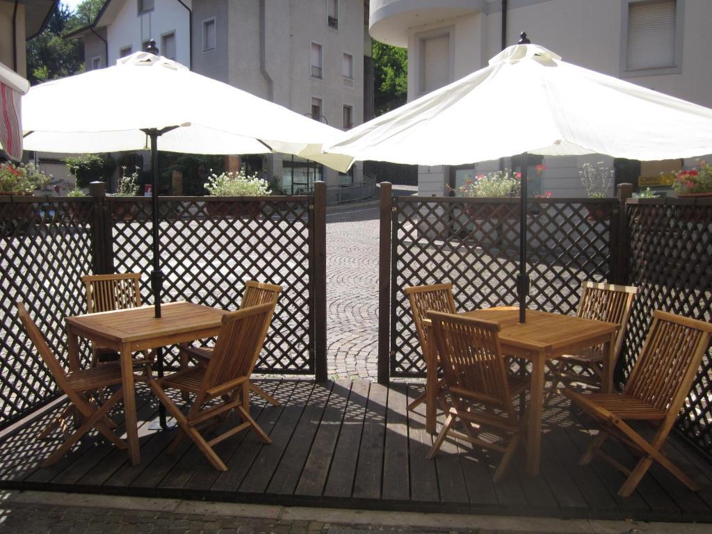 Albergo Leon Bianco Moggio Udinese Buitenkant foto